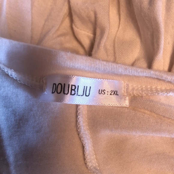 Flowy White Tunic Top - Picture 3 of 4